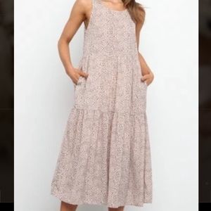 Deandre Dress Beige- size 4/s from Petal + Pup